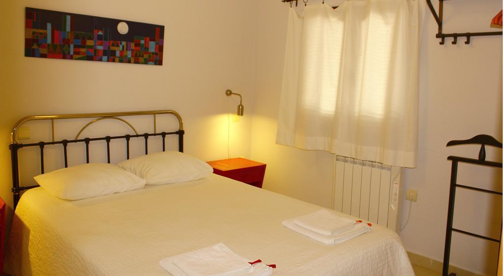 Apartamentos Puenteviejo Arenas de San Pedro Rom bilde
